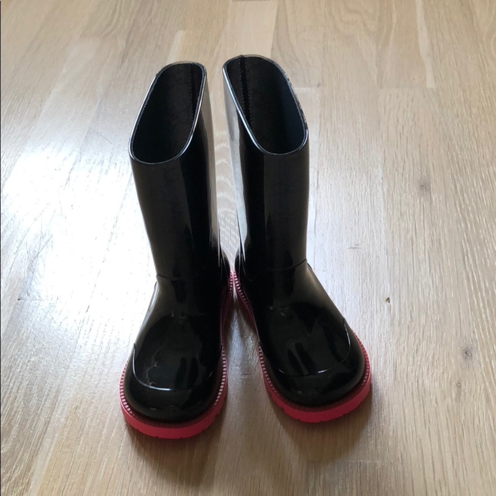 Gucci rain boots for girls